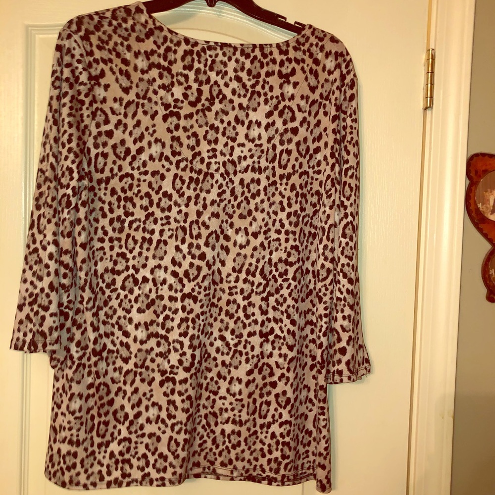 Long shelve Leopard shirt